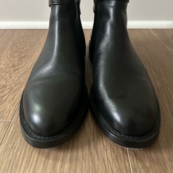 J McLaughlin Black Sasha Chelsea boot in Size 7.5 - Picture 6 of 10